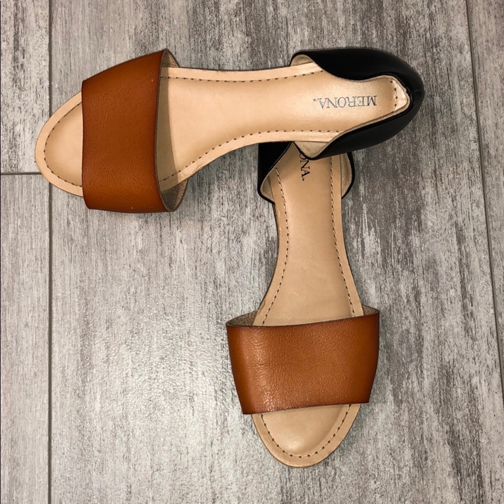 Brown & black boardwalk sandals